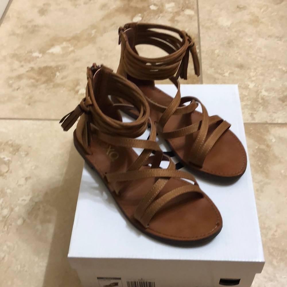 XOXO Sandals
